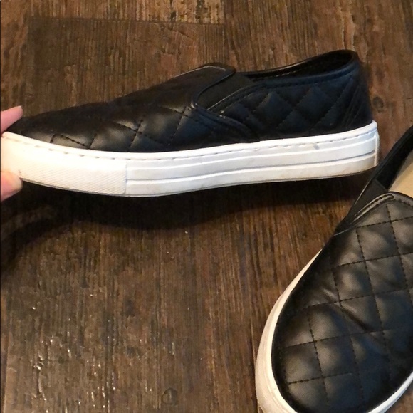 Shoes - Picture 2 of 2